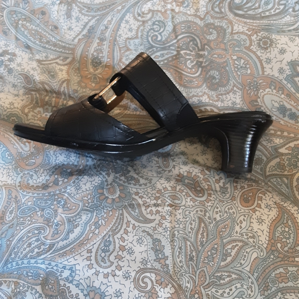 Bella Vita strappy sandals 6ww